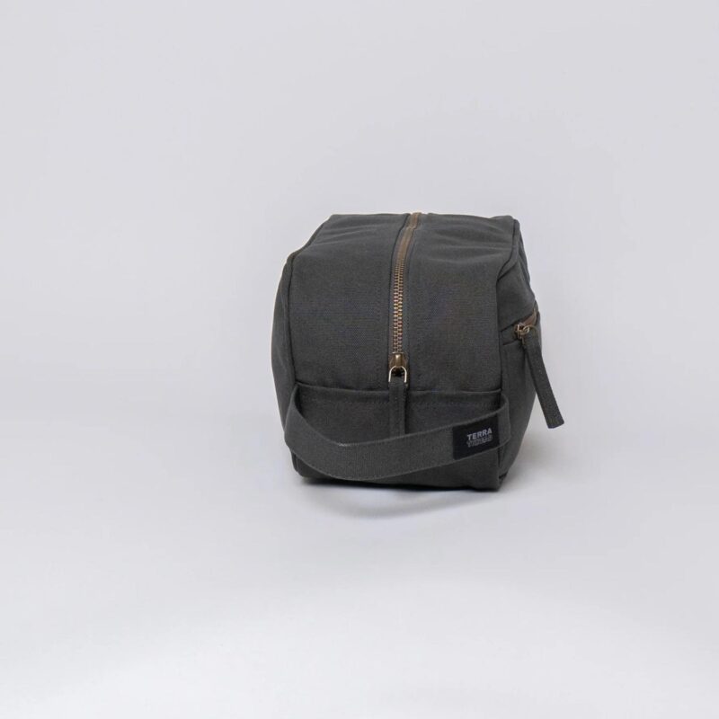 Custom TERRA THREAD® - Toiletry Bag Sustainable GOTS & Fair Trade Certified - 3